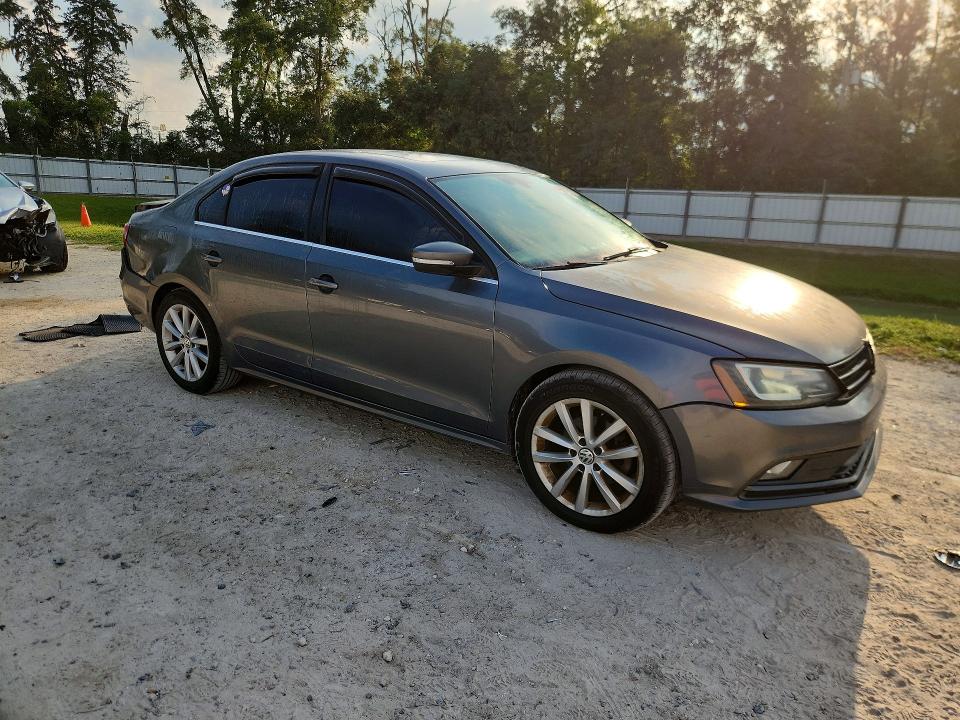 66428026 :رقم المزاد ، 3VWL07AJ6GM341128 vin ، 2016 Volkswagen Jetta مزاد بيع