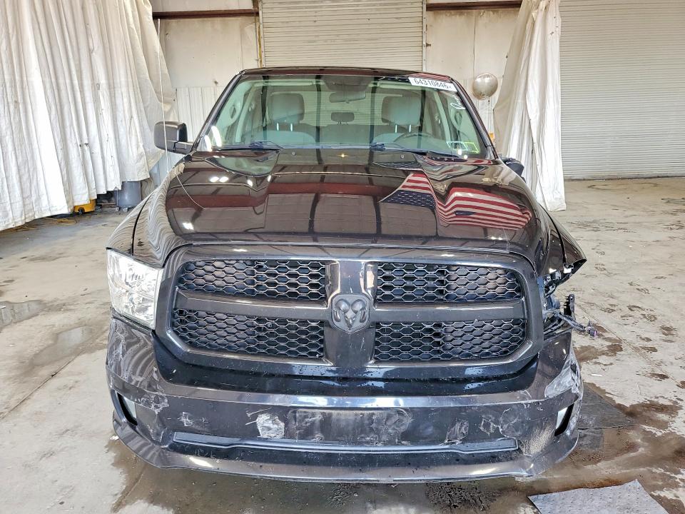 64310846 :رقم المزاد ، 1C6RR7FT4GS346310 vin ، 2016 Ram 1500 مزاد بيع