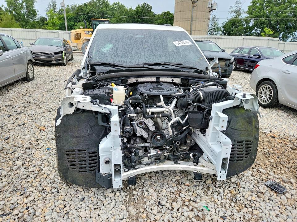 64776576 :رقم المزاد ، 1C4RJYD62N8717512 vin ، 2022 Jeep Grand Cherokee مزاد بيع