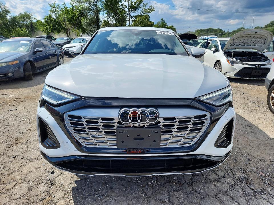 Aukcja sprzedaży 2024 Audi Q8 E-tron, vin: WA1CAAGE1RB029472, numer aukcji: 65087756