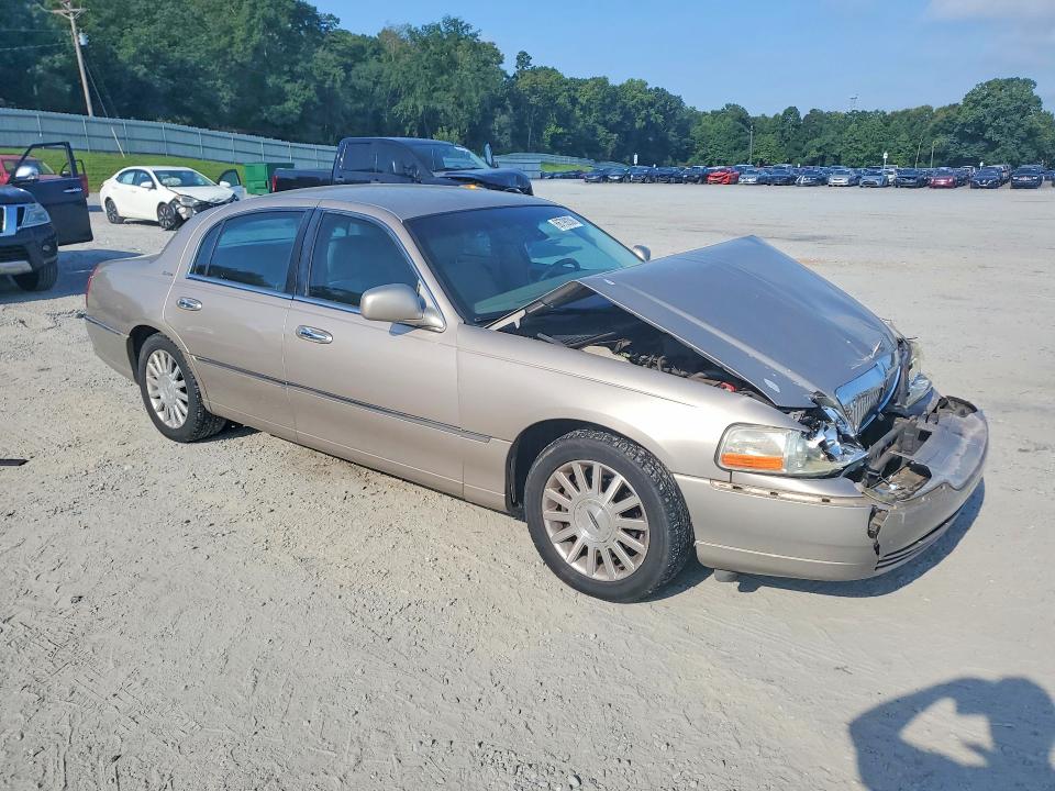 Aukcja sprzedaży 2003 Lincoln Town Car, vin: 1LNHM82W33Y670506, numer aukcji: 66799286