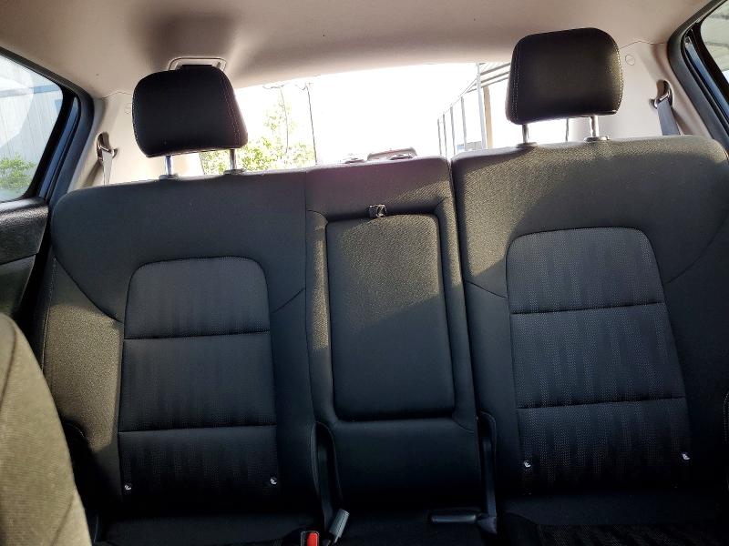 65008646 :رقم المزاد ، KNDPMCAC2H7185197 vin ، 2017 Kia Sportage مزاد بيع