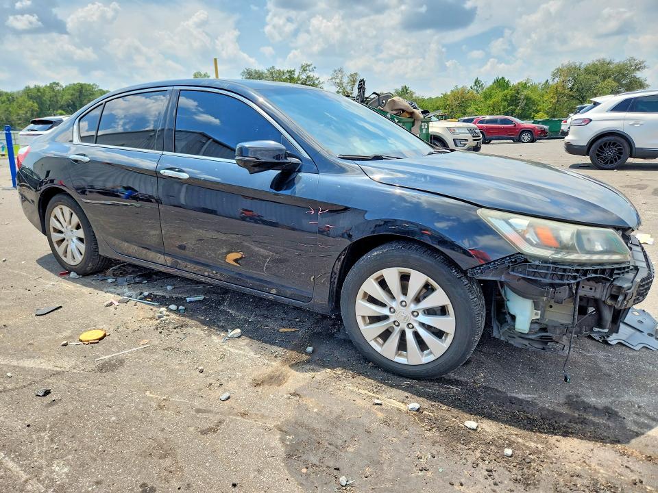 Продажа на аукционе авто 2013 Honda Accord, vin: 1HGCR3F84DA017628, номер лота: 66117086