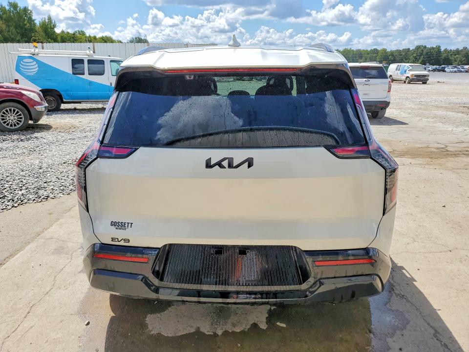 67251266 :رقم المزاد ، 5XYADFS50TG010367 vin ، 2026 Kia Ev9 مزاد بيع