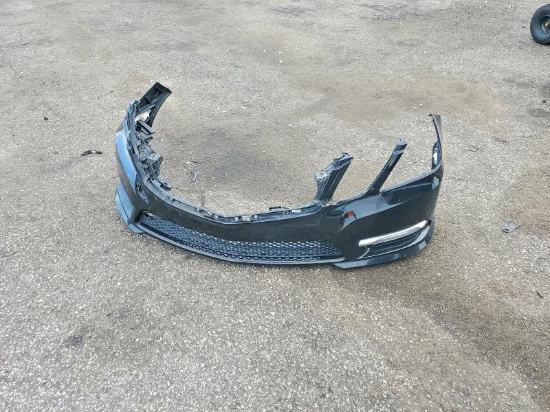 64289176 :رقم المزاد ، WDDHF5KB1CA521813 vin ، 2012 Mercedes-benz E مزاد بيع