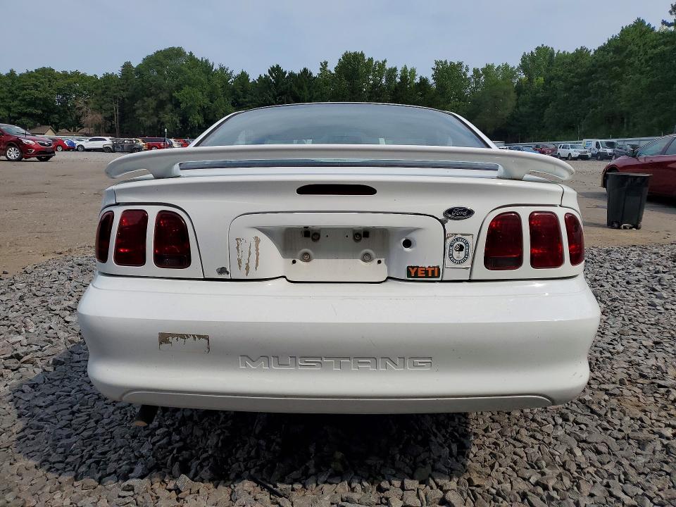 65162576 :رقم المزاد ، 1FAFP4041WF186692 vin ، 1998 Ford Mustang مزاد بيع