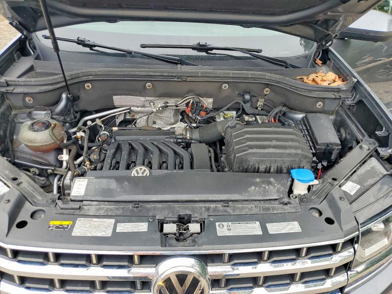 65018116 :رقم المزاد ، 1V2NR2CA8JC573688 vin ، 2018 Volkswagen Atlas مزاد بيع