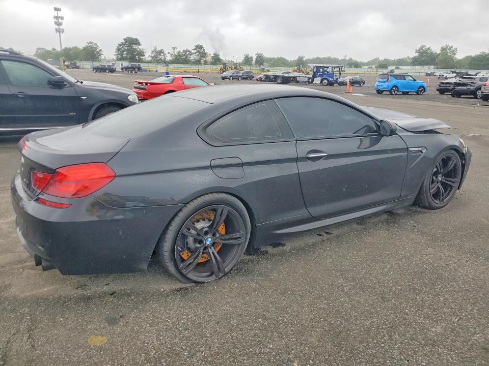 65862156 :رقم المزاد ، WBSLX9C5XFD160689 vin ، 2015 Bmw M6 مزاد بيع