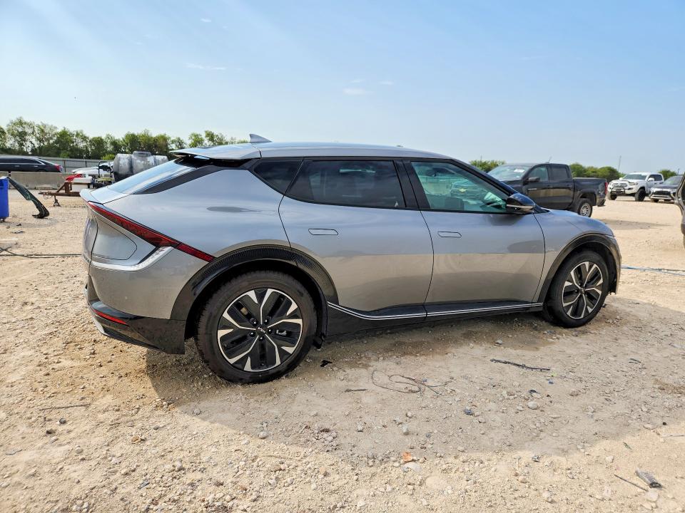 Продажа на аукционе авто 2024 Kia Ev6, vin: KNDC34LA7R5194722, номер лота: 66844366
