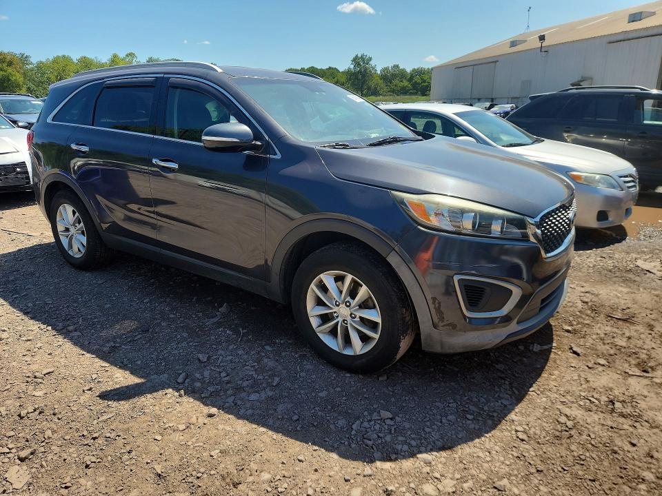 2017 Kia Sorento მანქანა იყიდება აუქციონზე, vin: 5XYPG4A35HG280353, აუქციონის ნომერი: 66415346