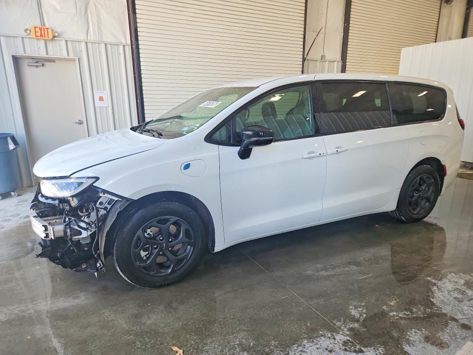 64976086 :رقم المزاد ، 2C4RC1S76RR181168 vin ، 2024 Chrysler Pacifica مزاد بيع