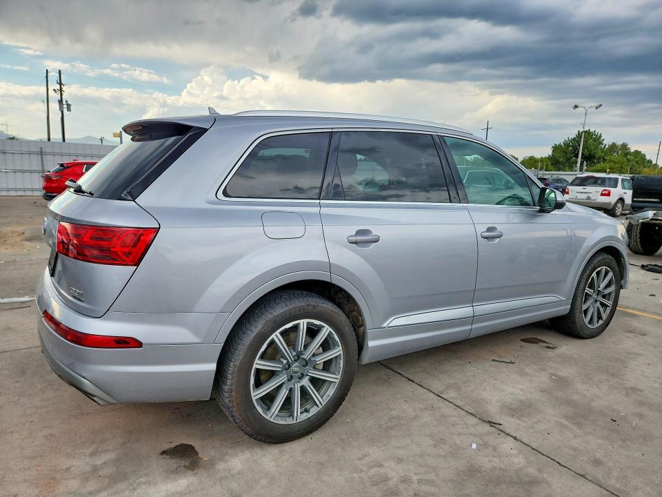 Продаж на аукціоні авто 2018 Audi Q7, vin: WA1LAAF75JD028790, номер лоту: 66272806