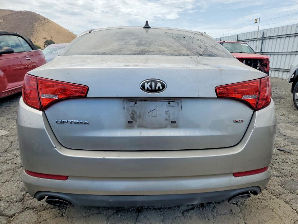 2013 Kia Optima მანქანა იყიდება აუქციონზე, vin: KNAGM4A78D5419712, აუქციონის ნომერი: 64480476