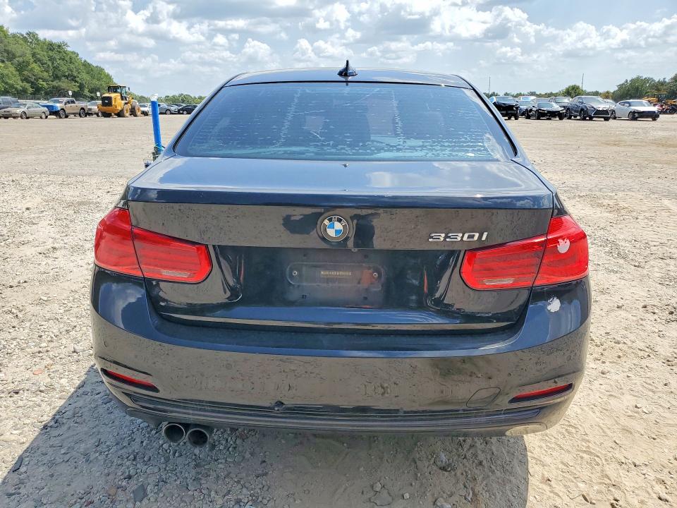 64991916 :رقم المزاد ، WBA8B9G34HNU52918 vin ، 2017 Bmw 330 مزاد بيع