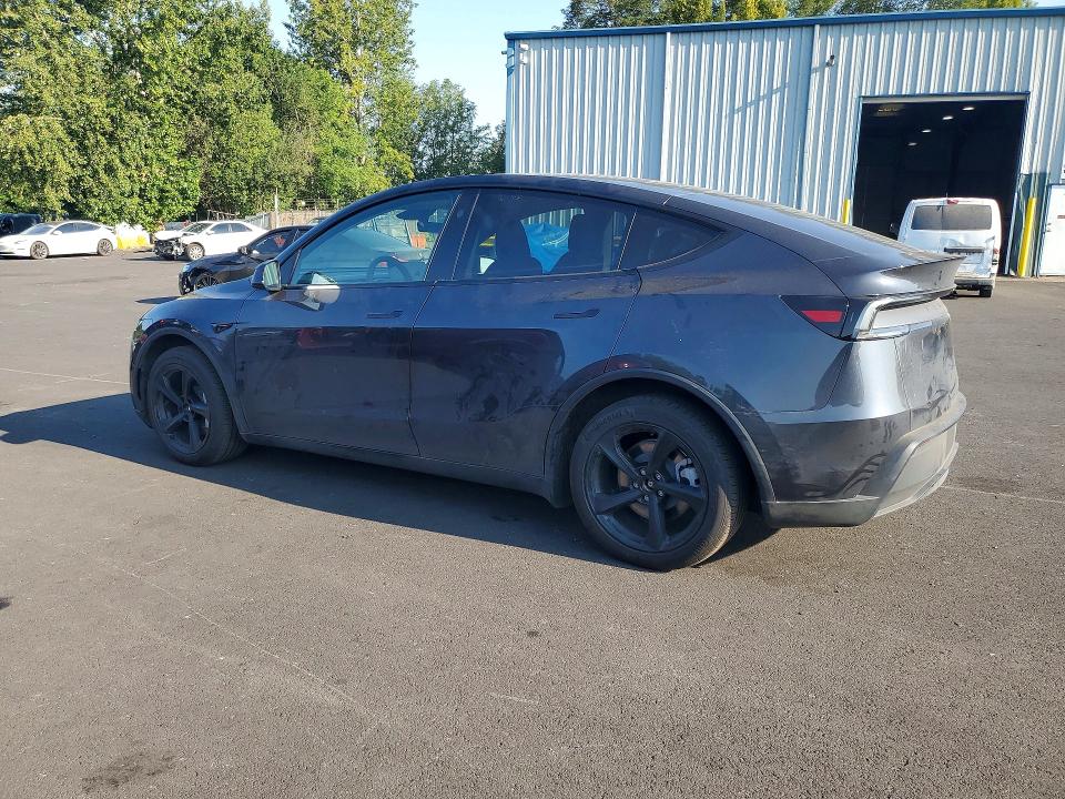 2026 Tesla Model Y მანქანა იყიდება აუქციონზე, vin: 7SAYGDEE2TF408163, აუქციონის ნომერი: 64495556
