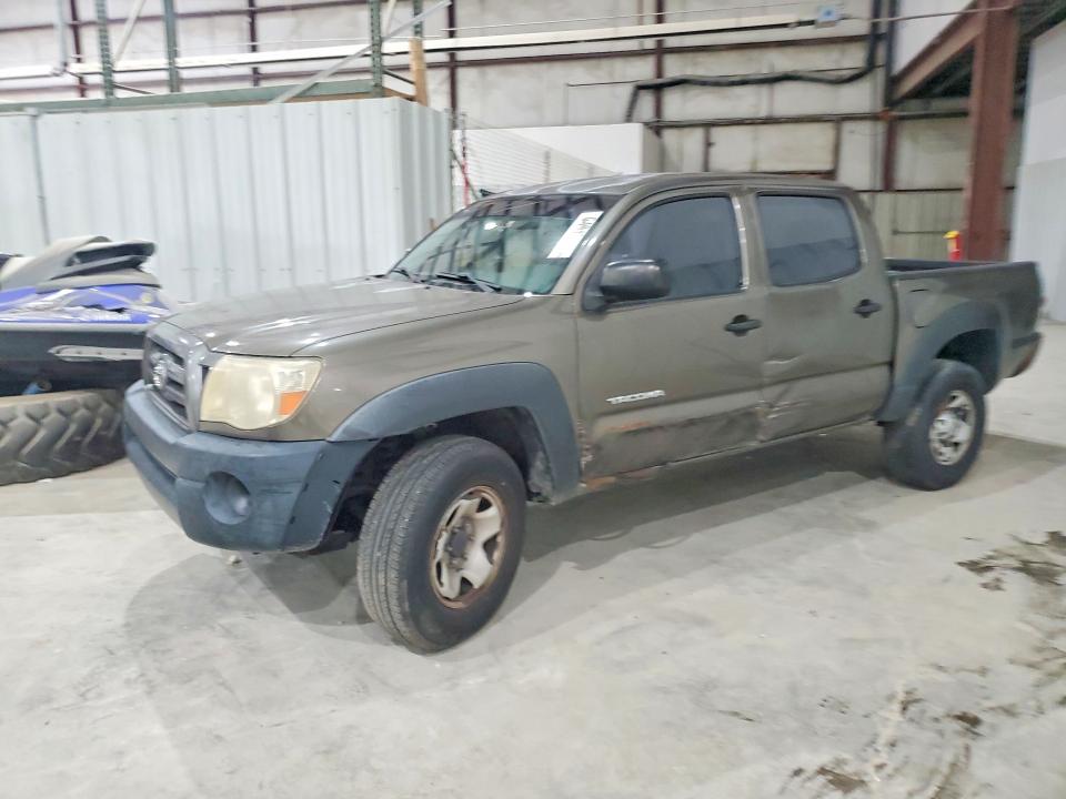 64912346 :رقم المزاد ، 5TELU4EN8AZ701836 vin ، 2010 Toyota Tacoma مزاد بيع