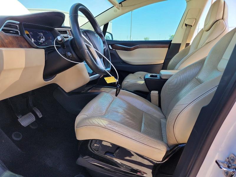 Продажа на аукционе авто 2016 Tesla Model X, vin: 5YJXCAE27GF026838, номер лота: 66140356