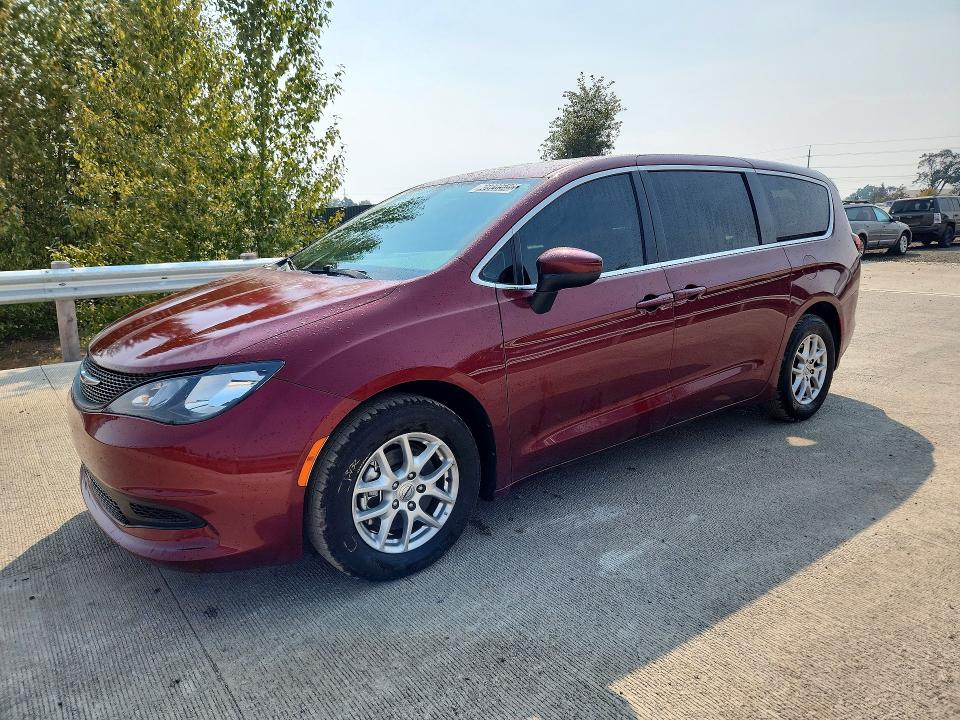 Продаж на аукціоні авто 2022 Chrysler Voyager, vin: 2C4RC1CGXNR223124, номер лоту: 65920546