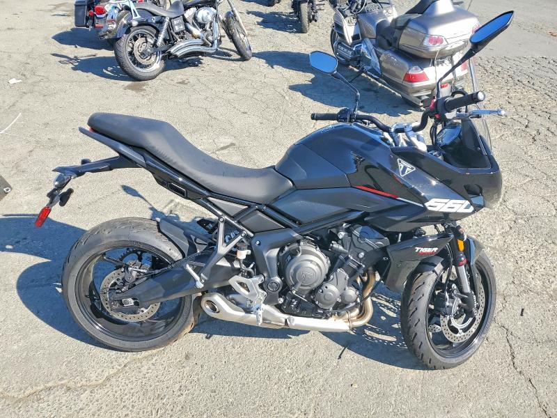61959336 :رقم المزاد ، SMTL22U13STCF6821 vin ، 2025 Triumph Motorcycle Tiger مزاد بيع