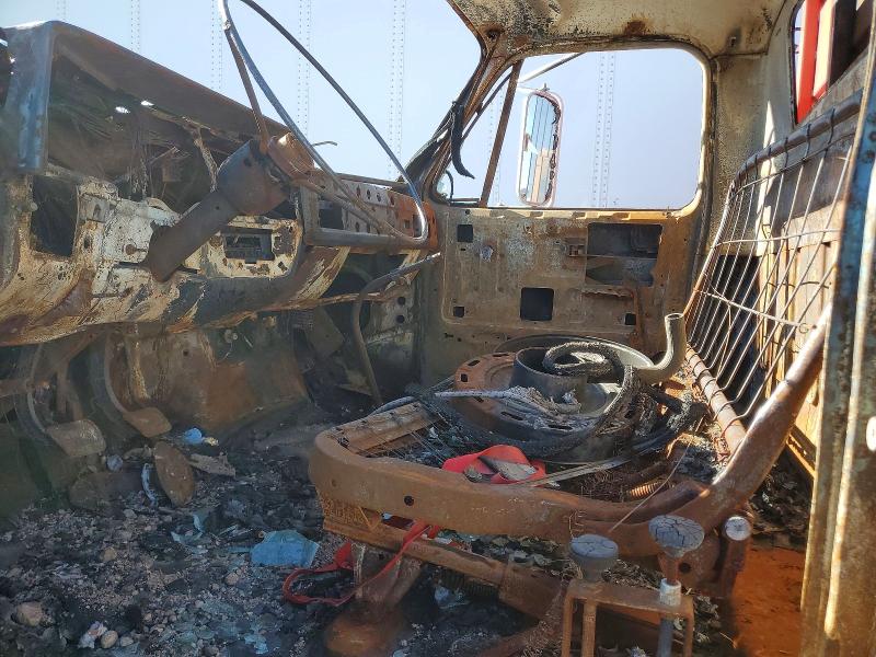 65749446 :رقم المزاد ، 1GBL7D1EXBV131327 vin ، 1981 Chevrolet C7 مزاد بيع