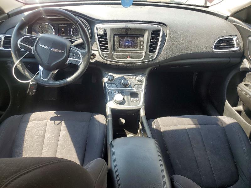 67017006 :رقم المزاد ، 1C3CCCAB3FN602798 vin ، 2015 Chrysler 200 مزاد بيع