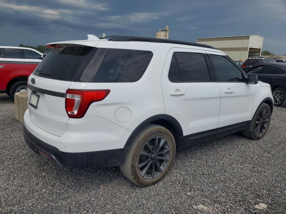 Продаж на аукціоні авто 2017 Ford Explorer, vin: 1FM5K7D83HGC46161, номер лоту: 64923416