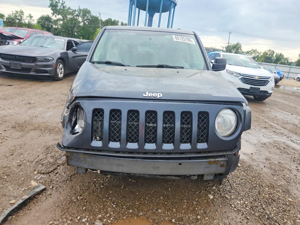 65125196 :رقم المزاد ، 1C4NJRFB3GD588365 vin ، 2016 Jeep Patriot مزاد بيع