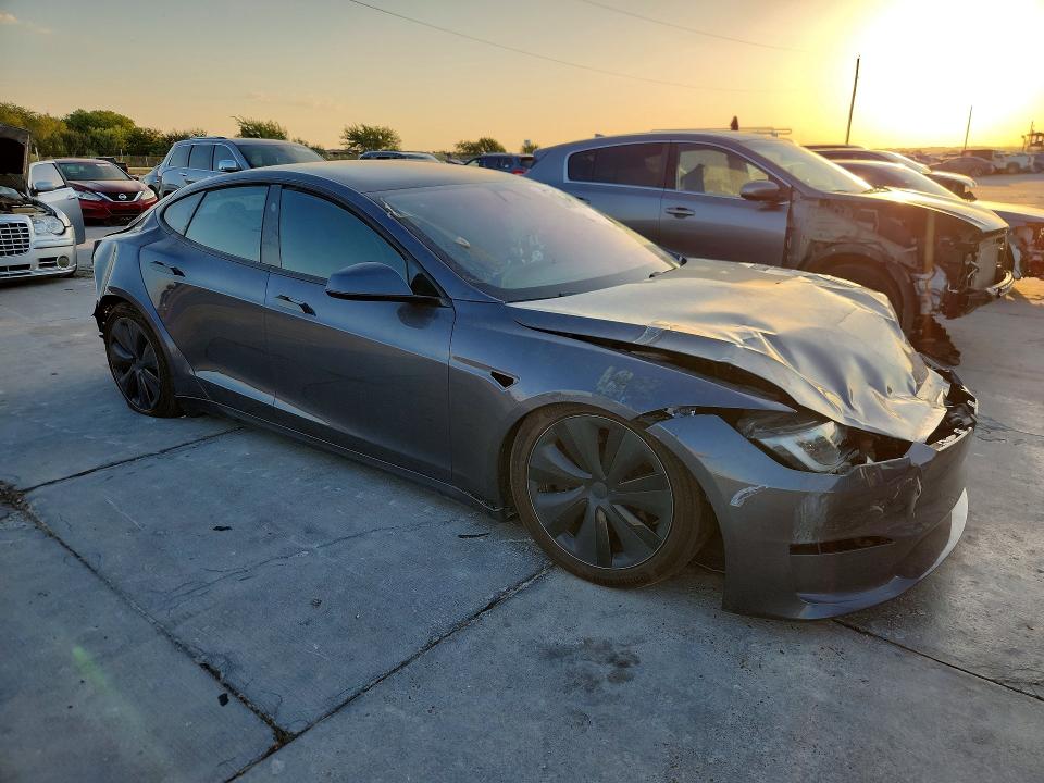 2022 Tesla Model S მანქანა იყიდება აუქციონზე, vin: 5YJSA1E58NF478188, აუქციონის ნომერი: 63874086