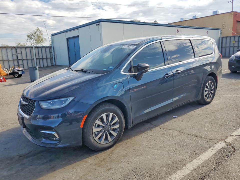 Продаж на аукціоні авто 2024 Chrysler Pacifica, vin: 2C4RC1S78RR102650, номер лоту: 64360846