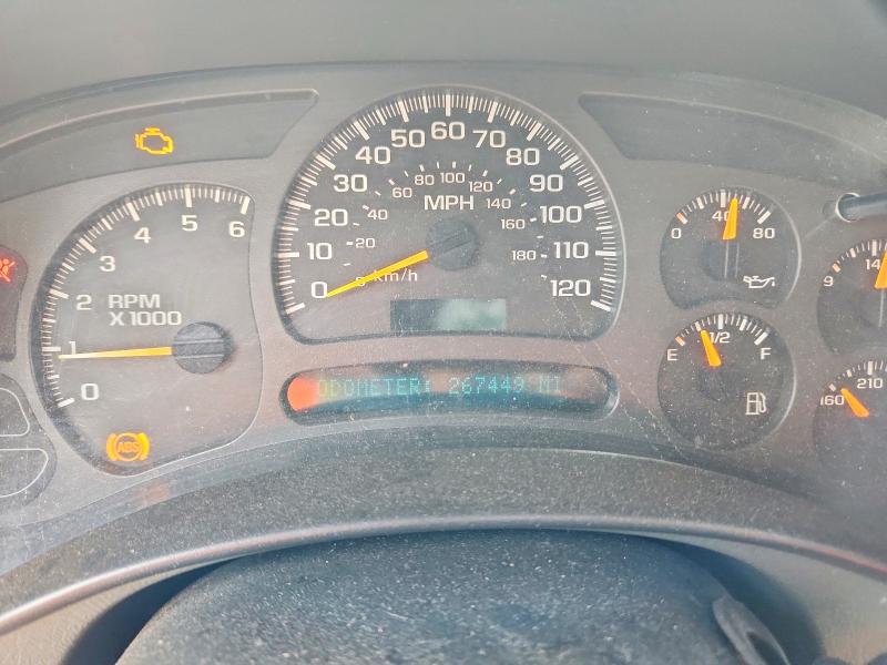 2004 Chevrolet Tahoe მანქანა იყიდება აუქციონზე, vin: 1GNEK13T44R220147, აუქციონის ნომერი: 63553456