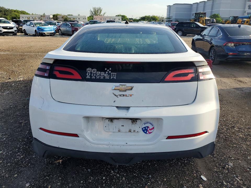 63954616 :رقم المزاد ، 1G1RA6E4XDU149347 vin ، 2013 Chevrolet Volt مزاد بيع