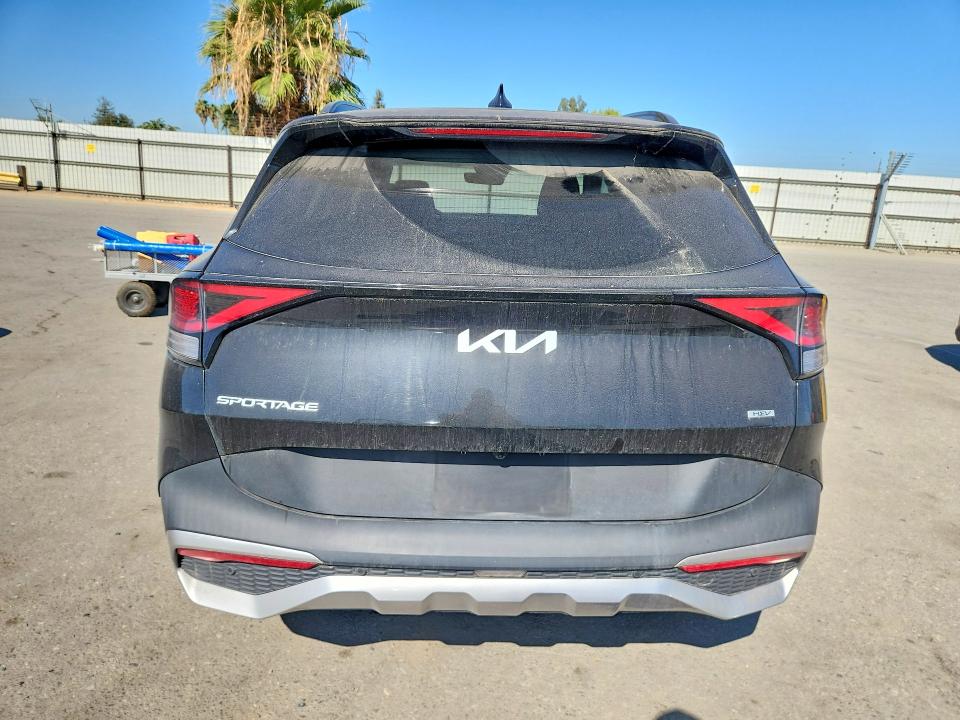 Продаж на аукціоні авто 2023 Kia Sportage, vin: KNDPVCAG3P7016580, номер лоту: 64648716