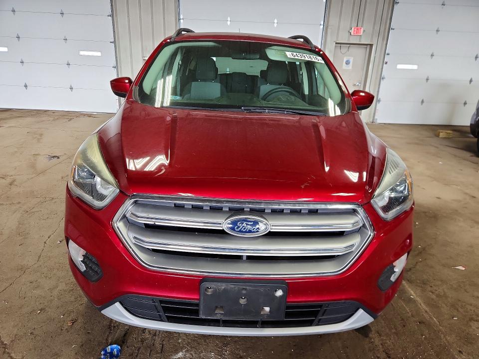 Продажа на аукционе авто 2017 Ford Escape, vin: 1FMCU0GD5HUB75595, номер лота: 64391816