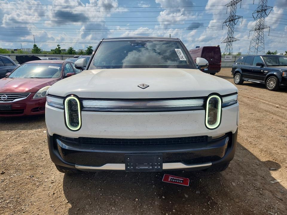 2025 Rivian R1s მანქანა იყიდება აუქციონზე, vin: 7PDSGBBA4SN045883, აუქციონის ნომერი: 64214926