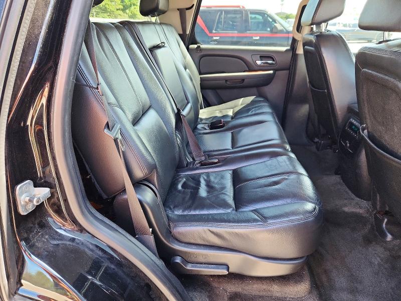 63430706 :رقم المزاد ، 1GNFK13028R145884 vin ، 2008 Chevrolet Tahoe مزاد بيع