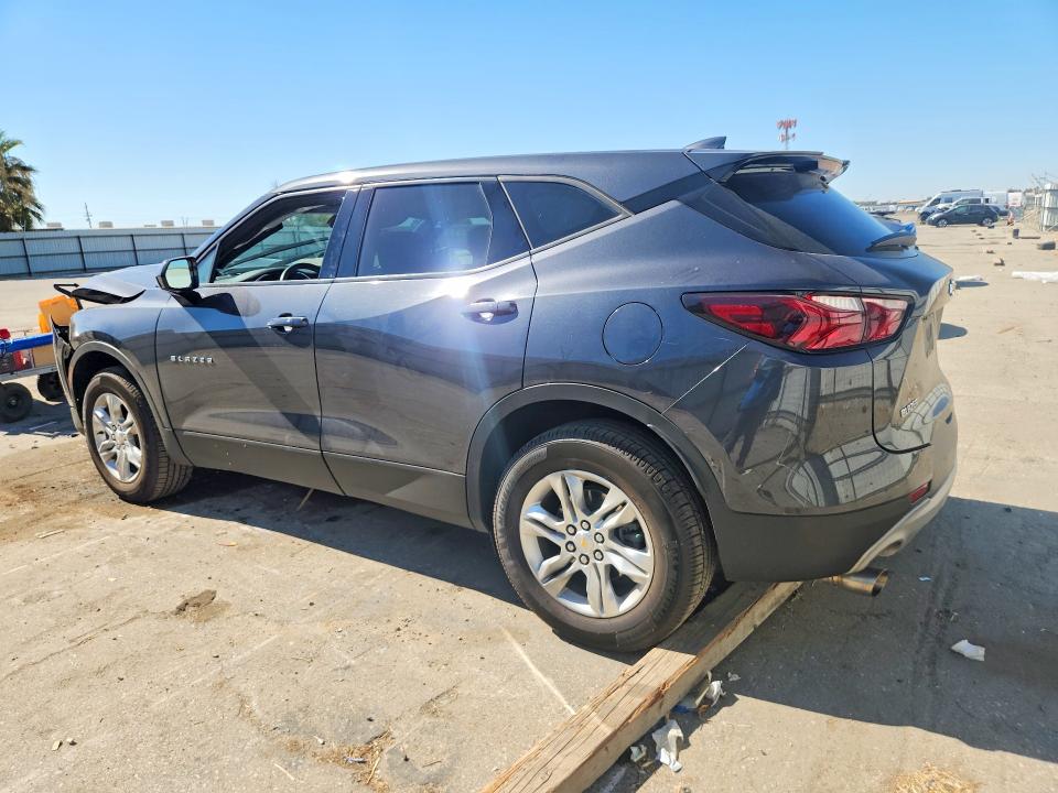 63629716 :رقم المزاد ، 3GNKBCR47NS132030 vin ، 2022 Chevrolet Blazer مزاد بيع