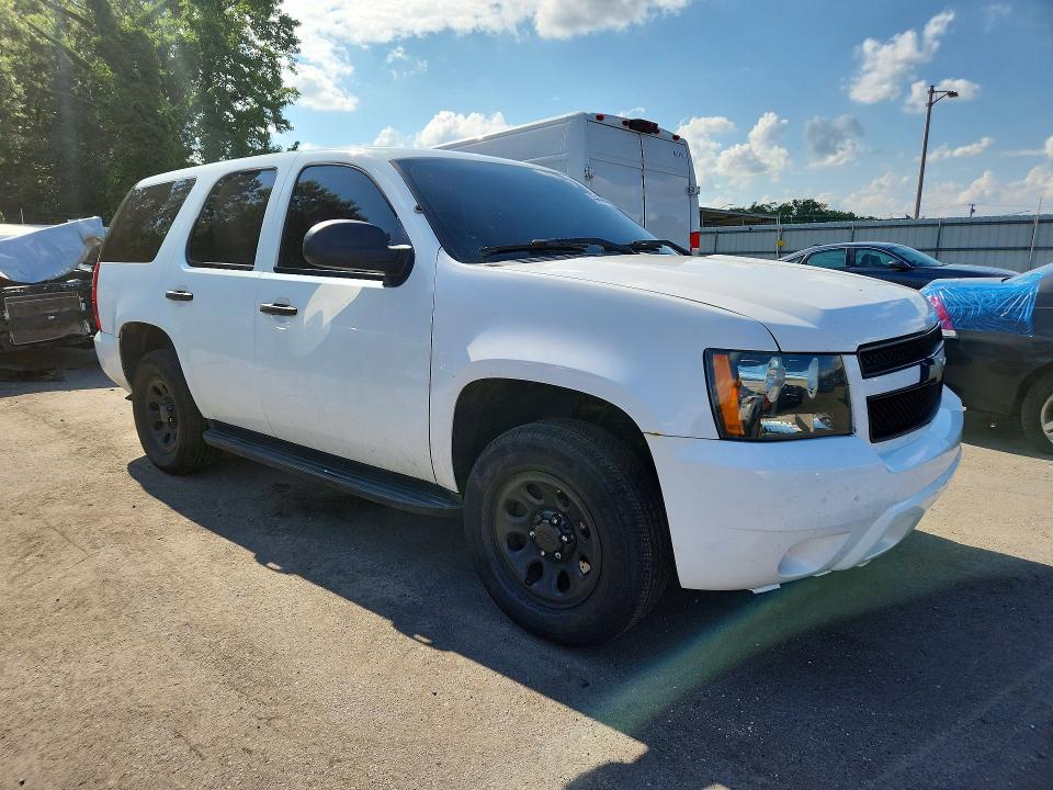 64303576 :رقم المزاد ، 1GNLC2E05BR372187 vin ، 2011 Chevrolet Tahoe مزاد بيع