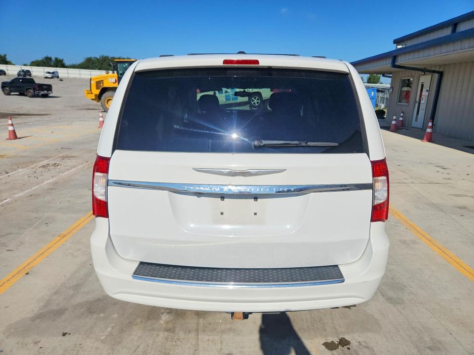 63591186 :رقم المزاد ، 2C4RC1BG4FR525270 vin ، 2015 Chrysler Town & Country مزاد بيع