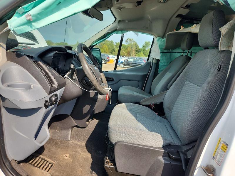 67329696 :رقم المزاد ، 1FBZX2ZM1FKA31487 vin ، 2015 Ford Transit مزاد بيع