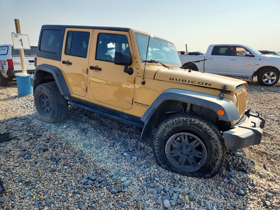 2014 Jeep Wrangler Unlimited მანქანა იყიდება აუქციონზე, vin: 1C4HJWFG9EL180253, აუქციონის ნომერი: 64569696