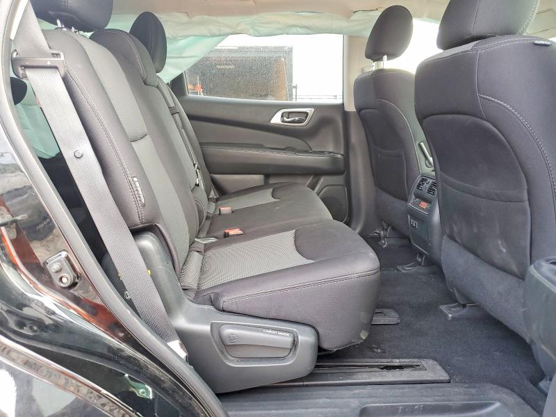 65601846 :رقم المزاد ، 5N1DR2MN9KC588521 vin ، 2019 Nissan Pathfinder مزاد بيع