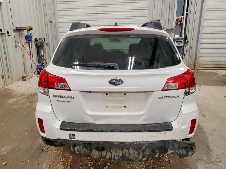 Продаж на аукціоні авто 2014 Subaru Outback, vin: 4S4BRCPC8E3252841, номер лоту: 65719666