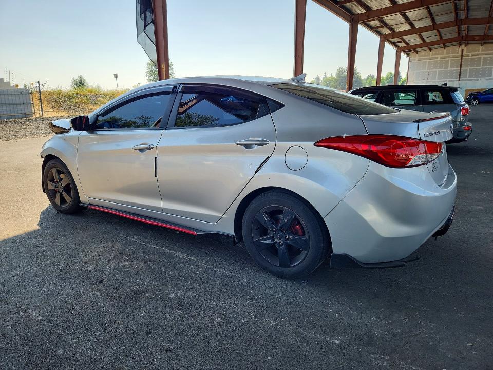 2013 Hyundai Elantra მანქანა იყიდება აუქციონზე, vin: KMHDH4AE2DU497588, აუქციონის ნომერი: 64476176