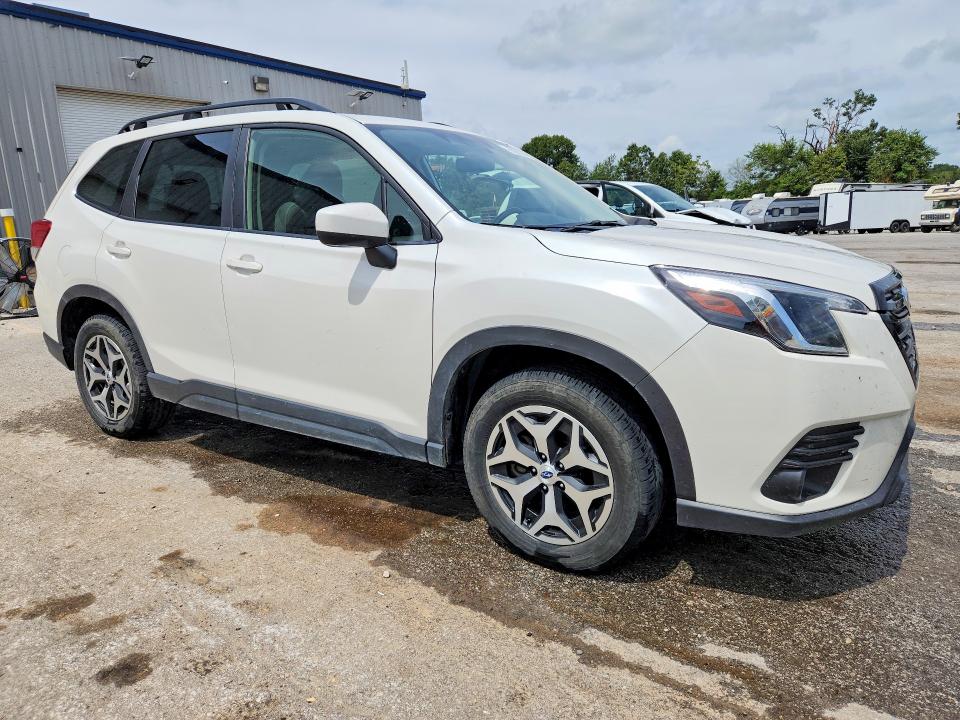 Продаж на аукціоні авто 2023 Subaru Forester, vin: JF2SKADC5PH448583, номер лоту: 65030246
