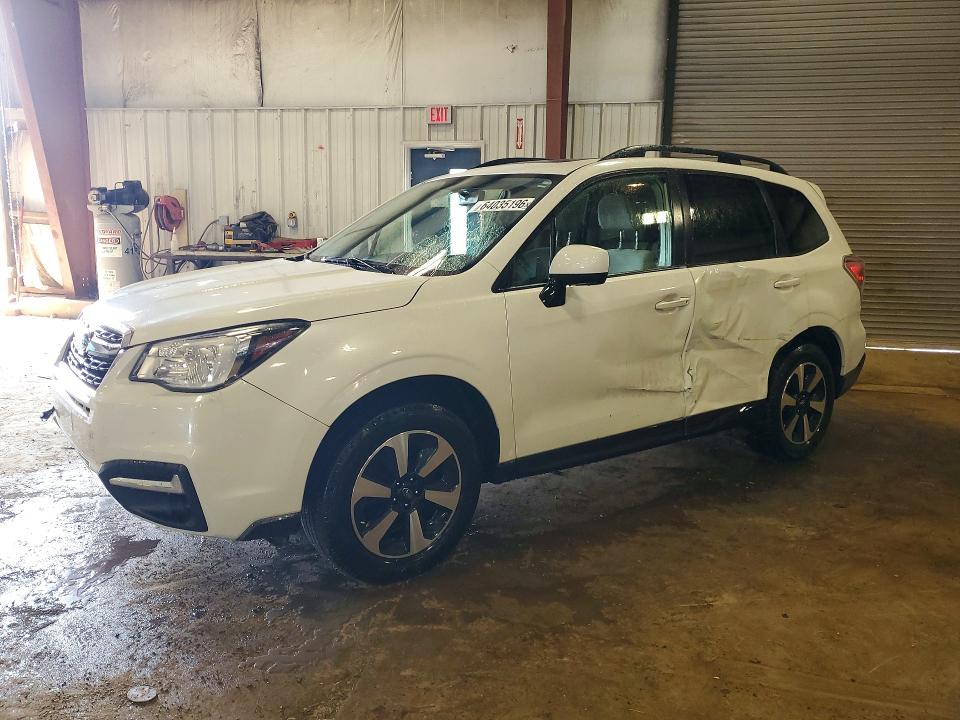 Продажа на аукционе авто 2017 Subaru Forester, vin: JF2SJAECXHH546611, номер лота: 64035196