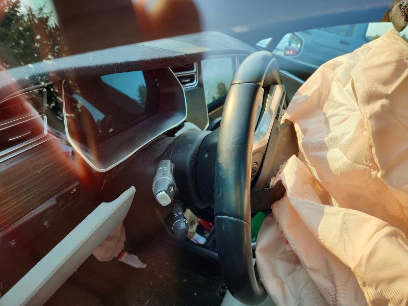 Aukcja sprzedaży 2016 Tesla Model S, vin: 5YJSA1E20GF127946, numer aukcji: 63026046
