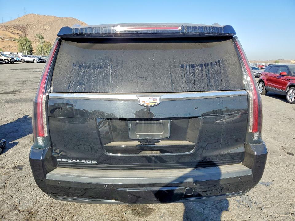 2020 Cadillac Escalade მანქანა იყიდება აუქციონზე, vin: 1GYS3GKJ8LR233116, აუქციონის ნომერი: 63647696