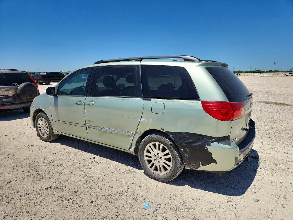 65639266 :رقم المزاد ، 5TDZK22C57S007439 vin ، 2007 Toyota Sienna مزاد بيع