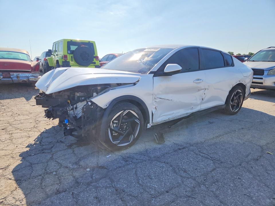 Продажа на аукционе авто 2025 Kia K4, vin: 3KPFU4DE1SE069706, номер лота: 66632006