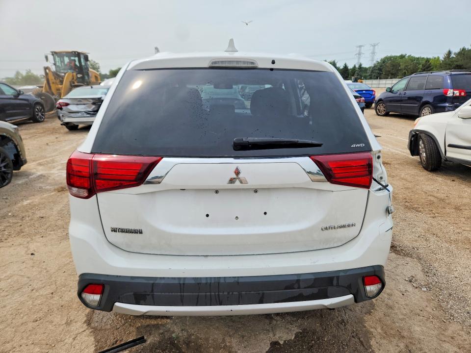 2017 Mitsubishi Outlander მანქანა იყიდება აუქციონზე, vin: JA4AZ2A31HZ045089, აუქციონის ნომერი: 64800616